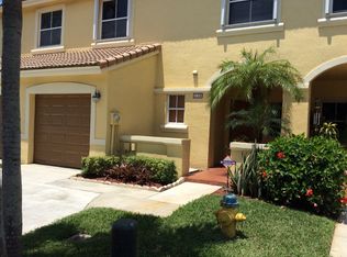 110 SW 169th Ave, Hollywood, FL 33027