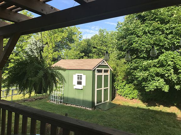 4th image of 7250 Lochmoor Dr