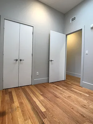 Rented by City Vista Inc | media 37