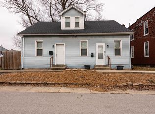 115 S 18th St, Belleville, IL 62226