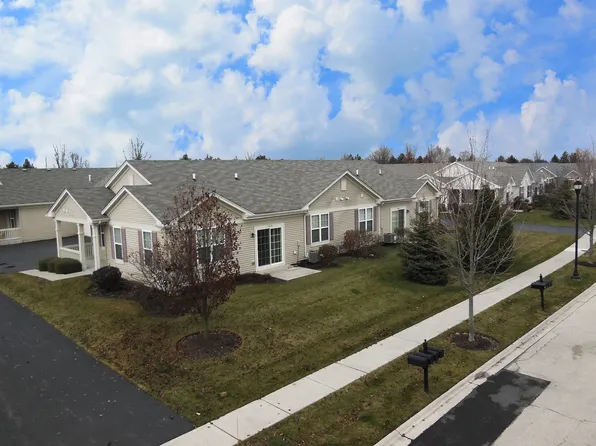 1670 Hannah Ln #1670, Hampshire, IL 60140