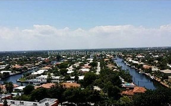 3rd image of 4280 Galt Ocean Dr APT 14E