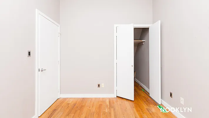 Rented by Nooklyn NYC LLC | media 16