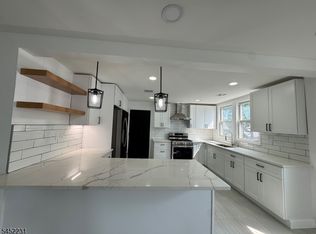 114 Orange Ave, Irvington, NJ 07111