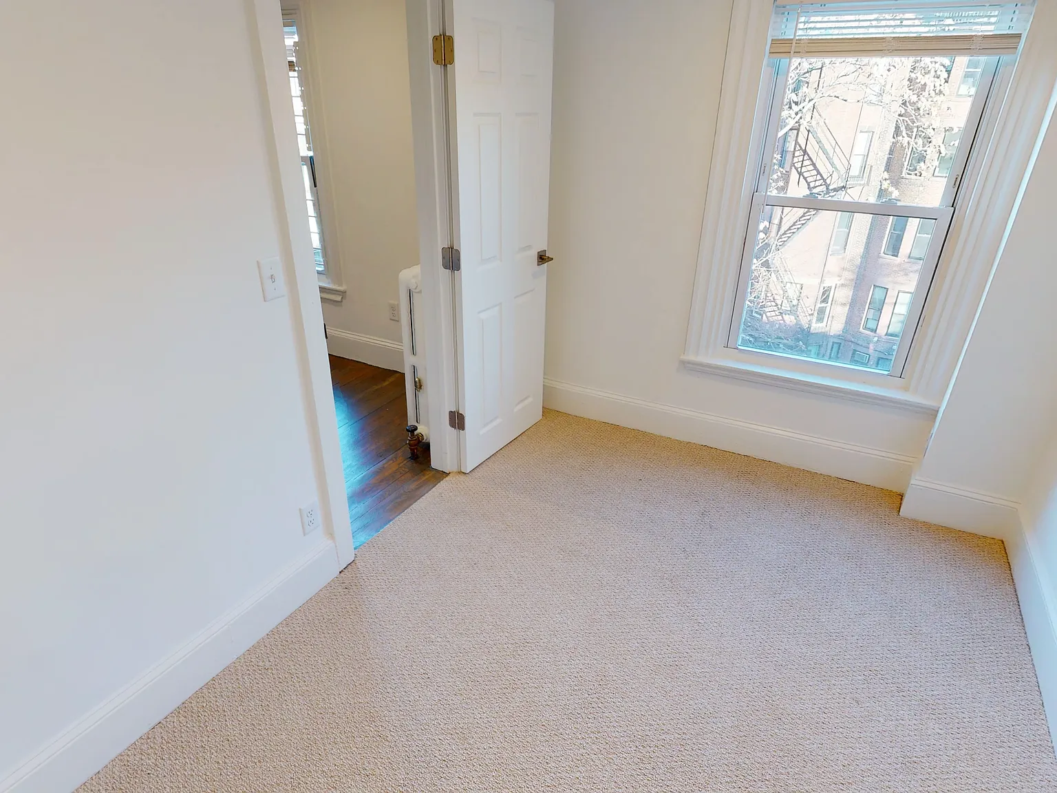 1 bed, 9999 sqft, $3,100 — Photo 4
