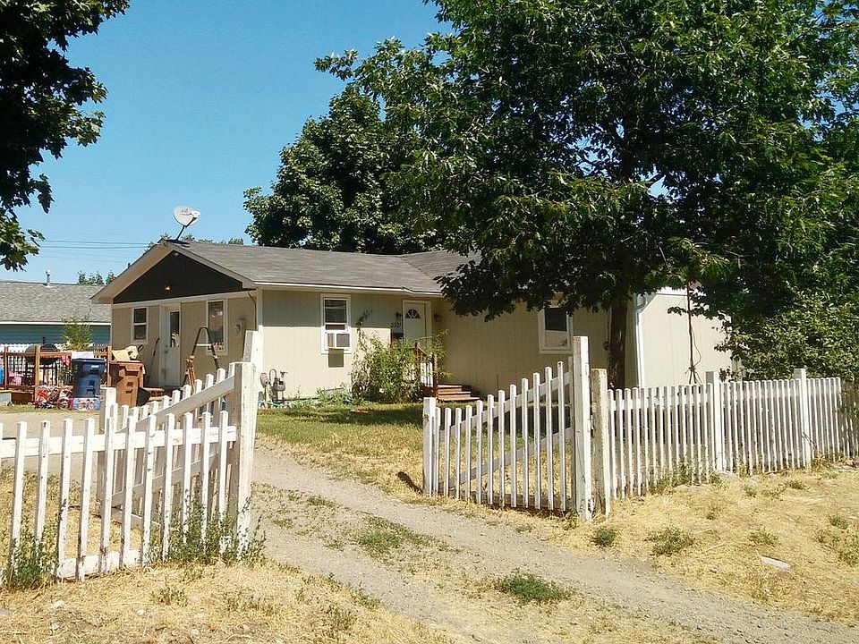 1st image of 2321 E 6th Ave