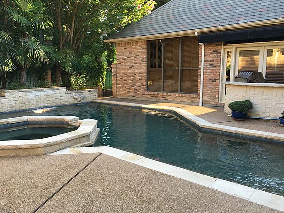 Built-in poolside grill