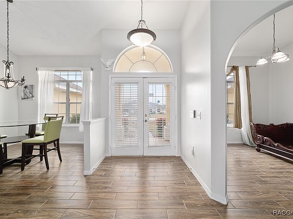 5th image of 5583 SW 83rd Ln