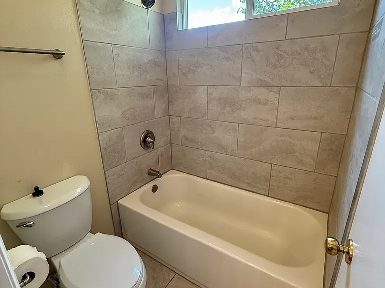 7070 Mountain Creek Grv — Photo 7