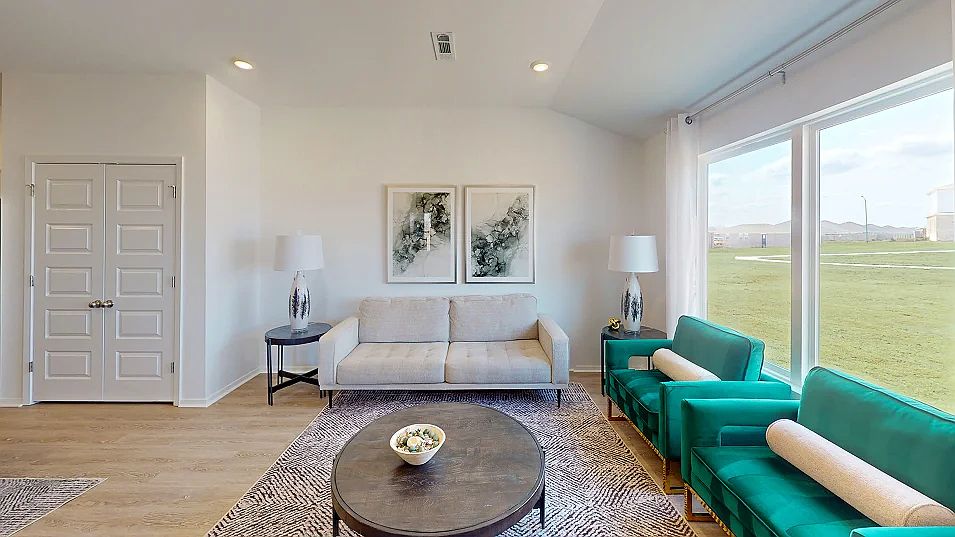 Living Room
Situated directly off the entryway, the living room is perfect for unwinding on the couch after a long day, watching movies and hanging out with friends.