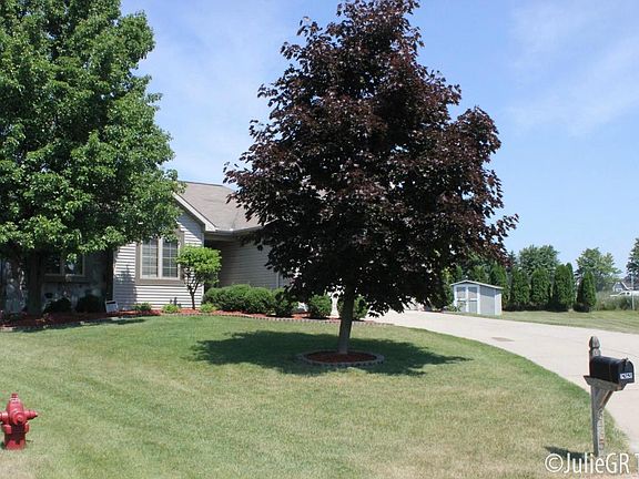 2nd image of 6465 Bentree Ct SE
