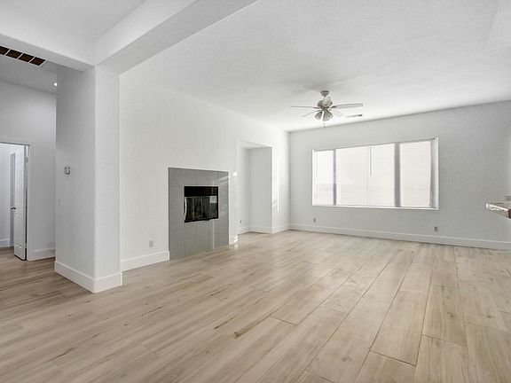 3rd image of 13901 Hacienda Heights Dr