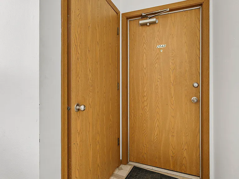 2046 Pierce St #2046 — Photo 8