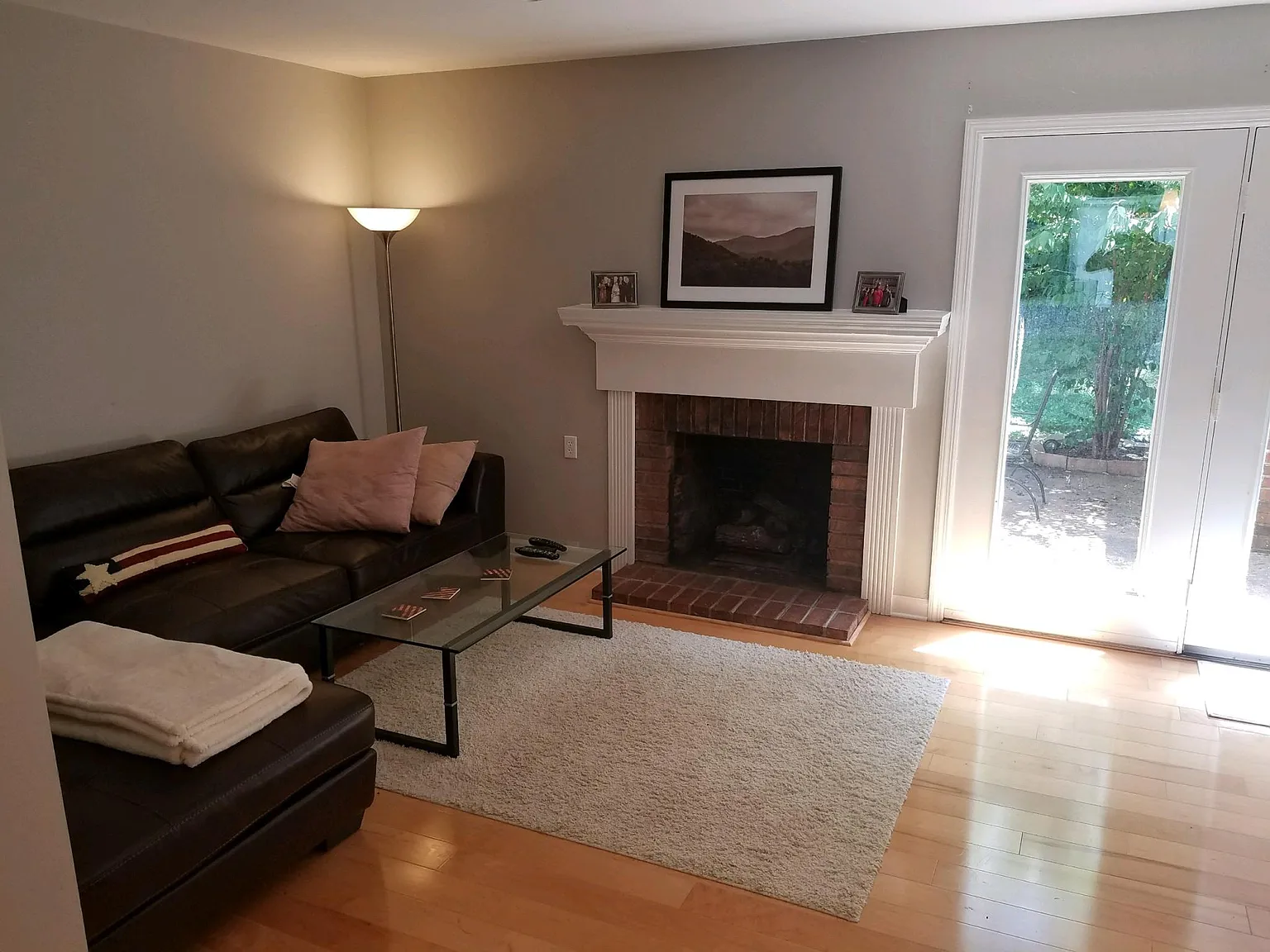 2 bed, 1.5 bath, 1064 sqft, $1,700 — Photo 3