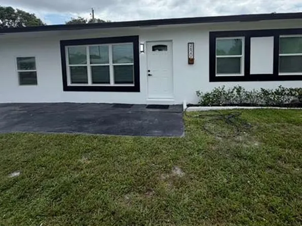 2620 NE 7th Ter, Pompano Beach, FL 33064