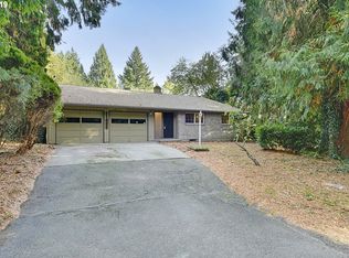 11888 SE Stanley Ave, Milwaukie, OR