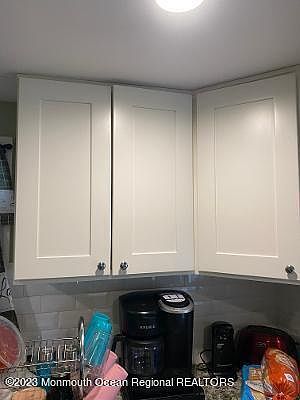 3rd image of 721 Albert Avenue