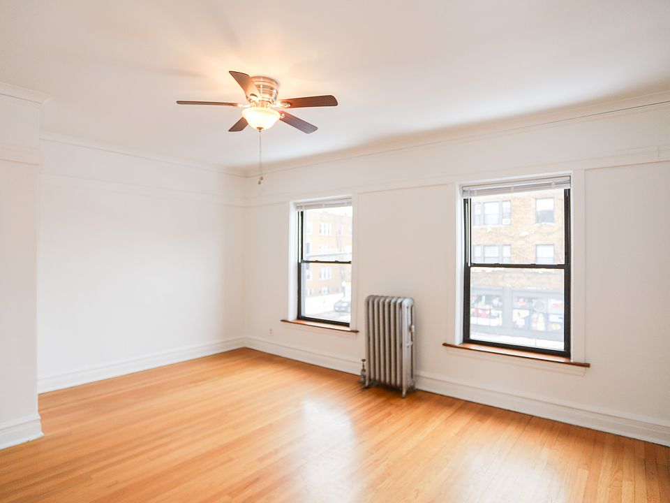 1st image of 4958 N Damen Ave APT 2S