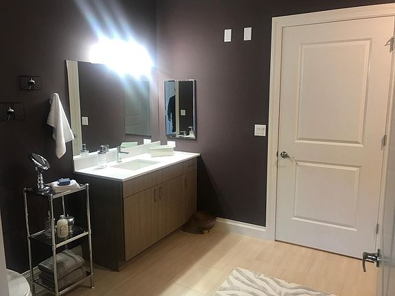 3rd image of 100 Plaza Dr #1508