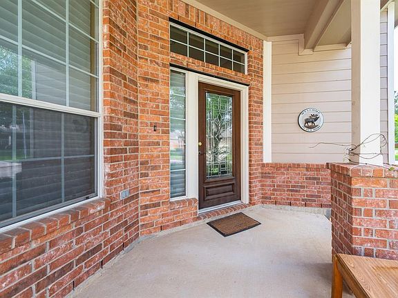 2nd image of 5223 Englewood Point Ct