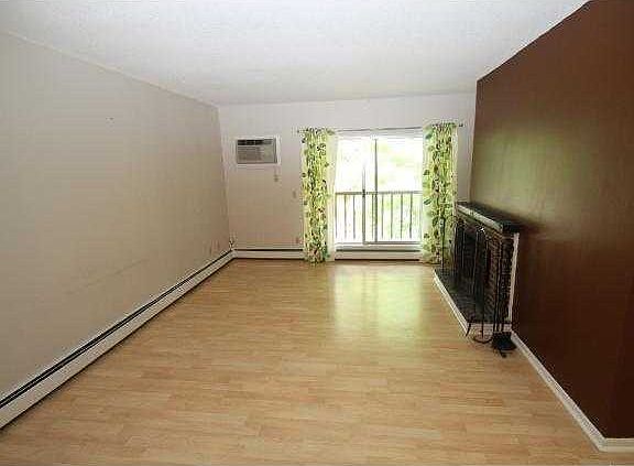 3rd image of 4207 Lakeside Ave N APT 336