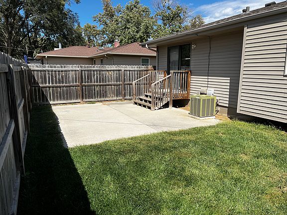 Fenced Private Patio Area