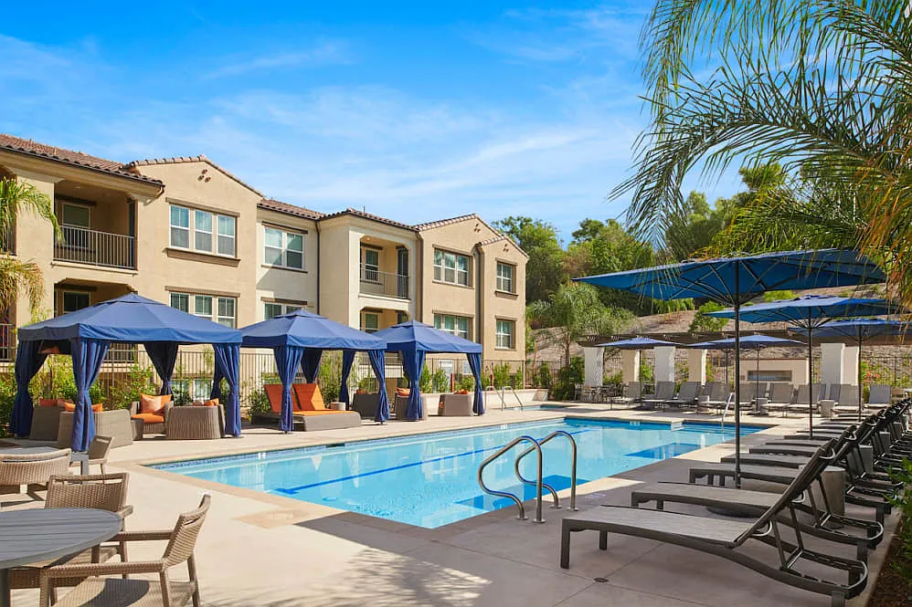 The Trails at Canyon Crest Apartments — Photo 2