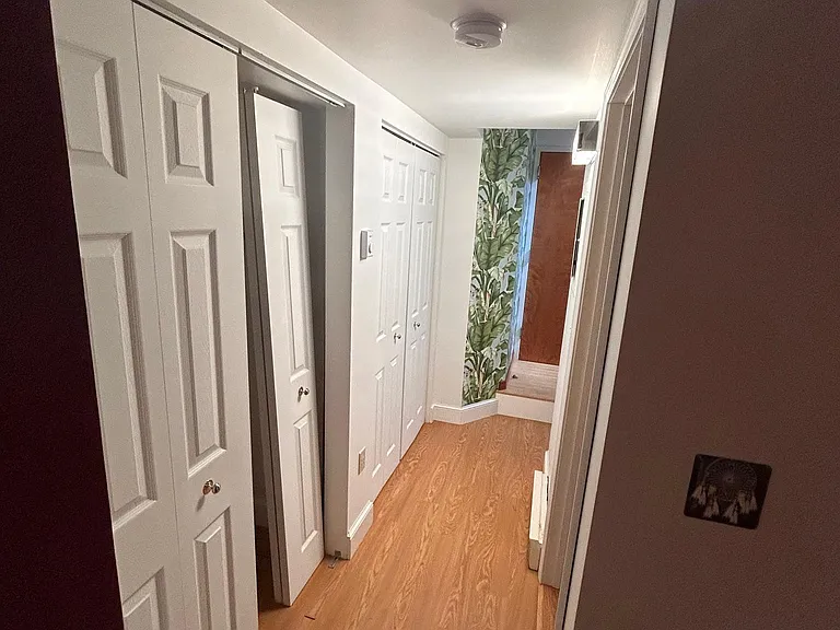 20 West St #5 — Photo 15