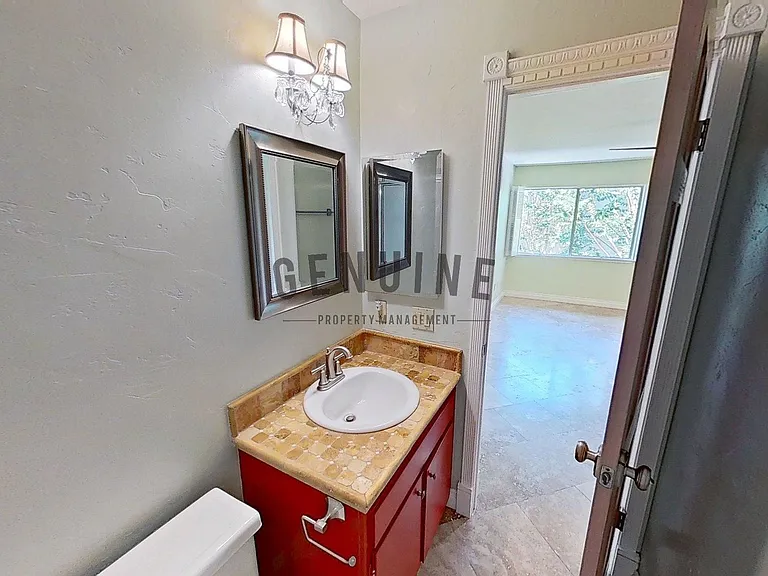 12200 Montecito Rd #K204 — Photo 20