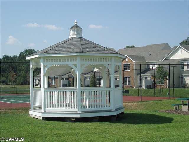 2nd image of 7436 Washington Arch Dr #150