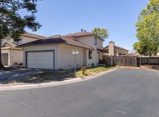 24 Fredrick Dr, Rohnert Park, CA 94928