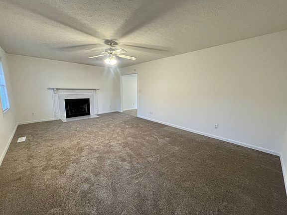 2nd image of 510 Bent Oak Ct