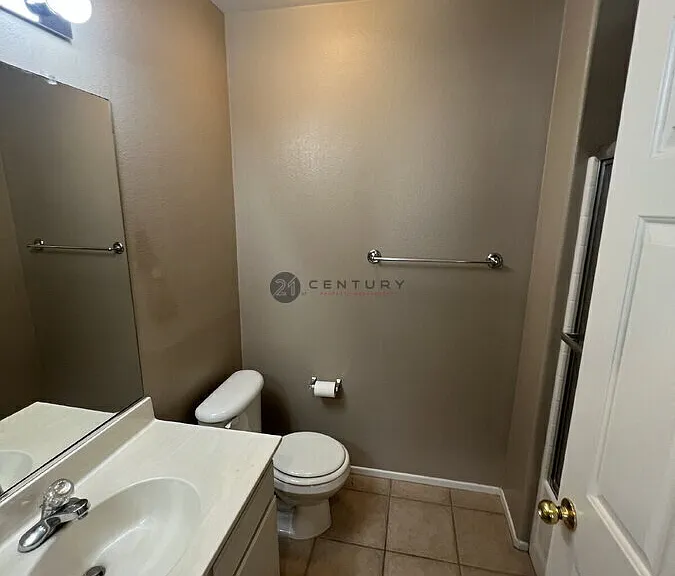 33455 Winston Way — Photo 13
