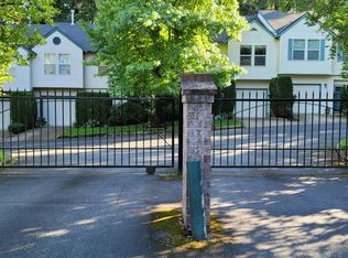 15600 SW Talus Way #1, Beaverton, OR 97007