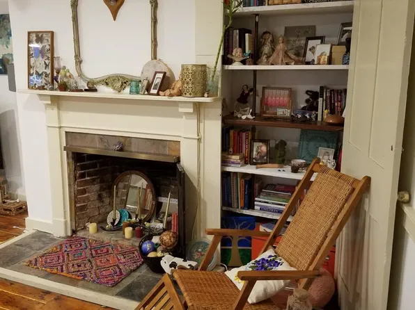 823 N 2nd St #2, Philadelphia, PA 19123