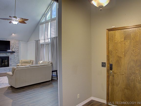 4th image of 7908 S Juniper Ave