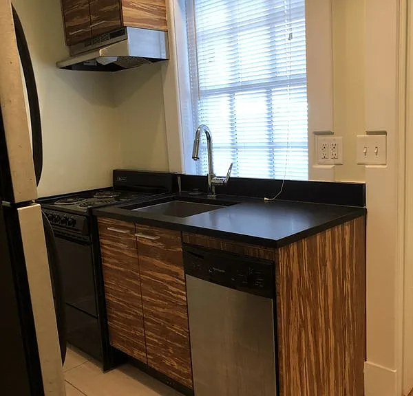 2310 Parkwood Ave #A — Photo 8