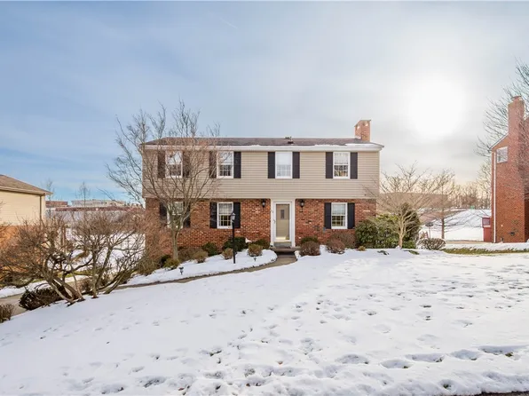 33 Cannongate Dr, Mc Donald, PA 15057