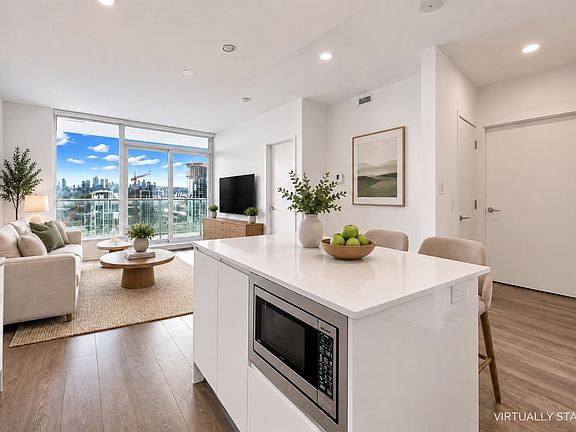 2nd image of 4650 Brentwood Blvd #1704