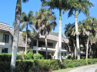 107 Clubhouse Dr APT 260, Naples, FL 34105