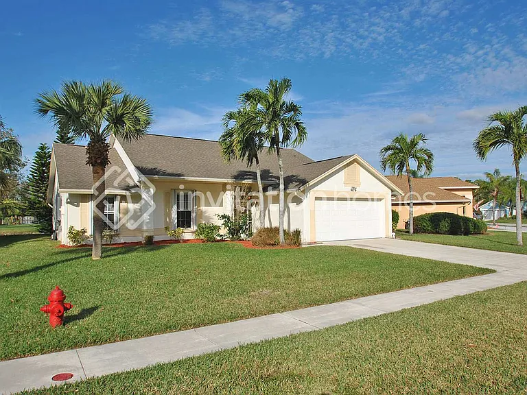 3754 Woods Walk Blvd — Photo 1