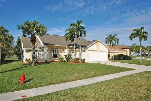 3754 Woods Walk Blvd Photo 1