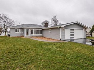 6 Cavanaugh Lake Rd, Chelsea, MI 48118