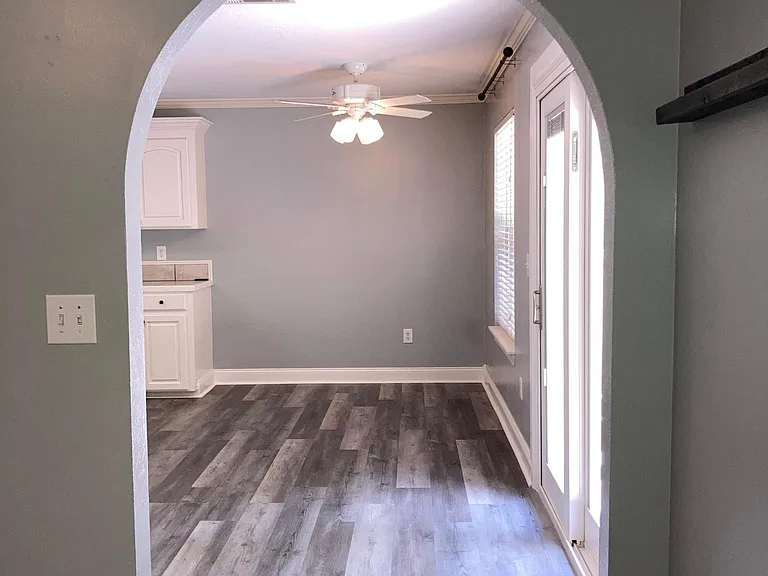 Doorway from living room to dining room