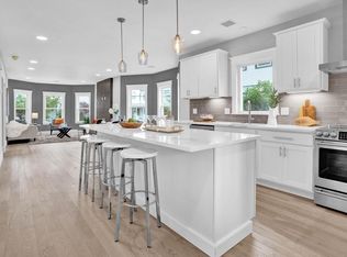 65 Kenmere Rd FLOOR 1, Medford, MA 02155