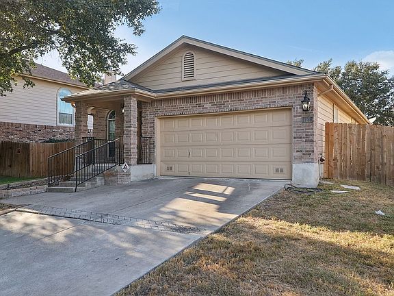 4th image of 4119 Chinkapin Oak