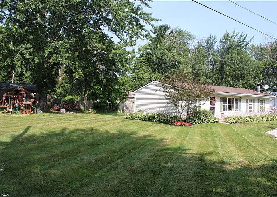 1st image of 1568 Glenview Ave