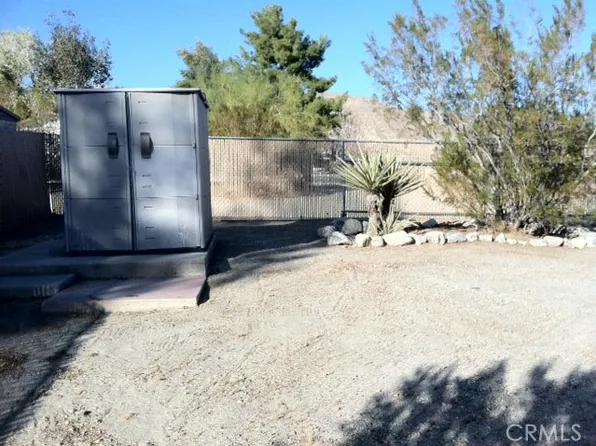 11049 San Jacinto St, Morongo Valley, CA 92256