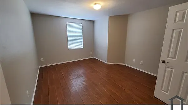 2801 Kerrville Dr — Photo 5