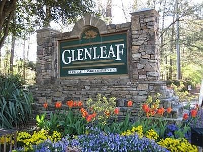 1st image of 502 Glenleaf Dr
